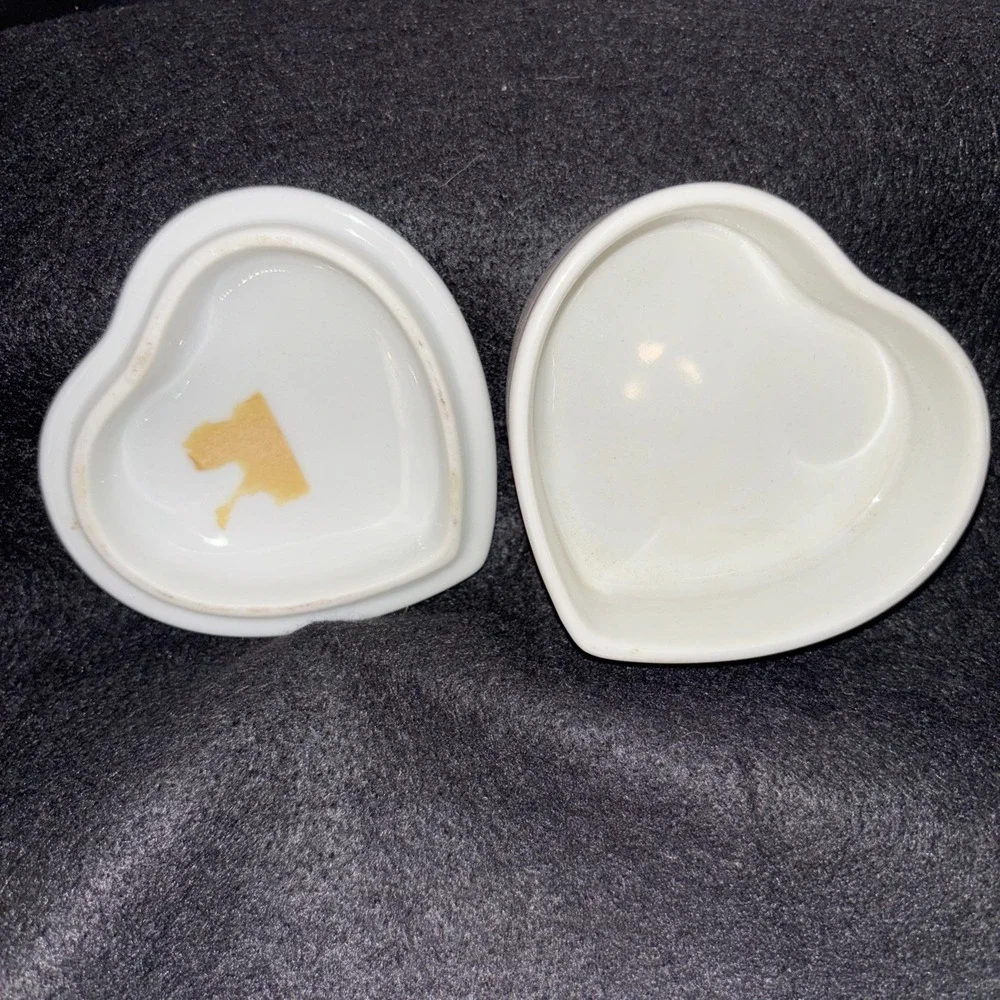 Sigma Taste Setter Japan Limelight By Minilla Porcelain Heart Trinket‎ Box RARE